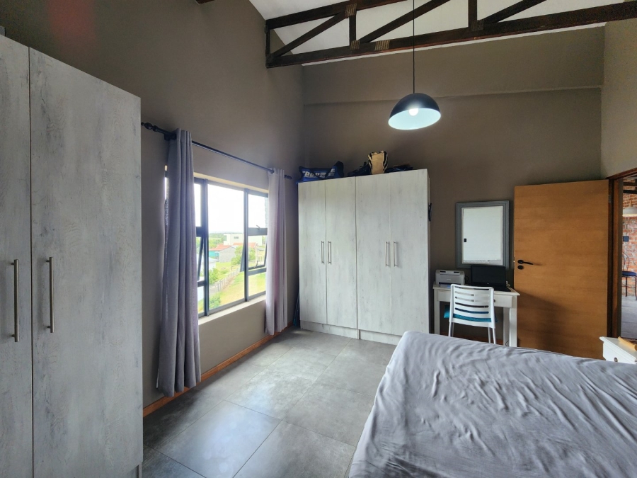 3 Bedroom Property for Sale in Paradise Beach Eastern Cape